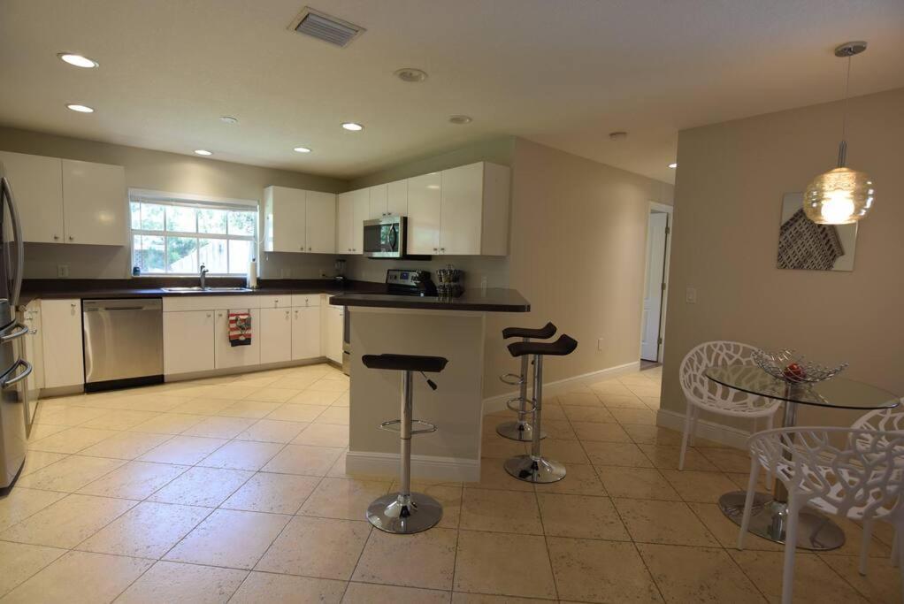 Bernice 3Bd2Bth With Heated Pool Near Siesta Key! Sarasota Zewnętrze zdjęcie